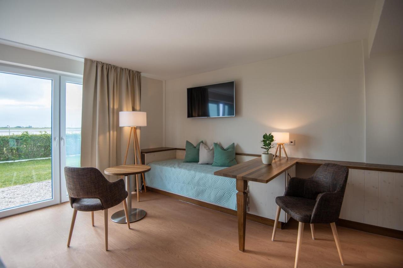 Be Bio Hotel Be Natural - Direkt Am Wasser Toenning Exterior photo